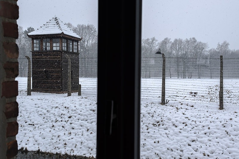 Torre de vigilancia en Auschwitz-Birkinau II. © José Luis Valdivia. 
