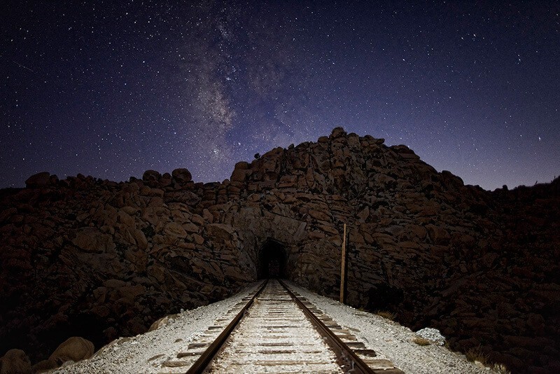 Train tunnel, de Dan Eckert
