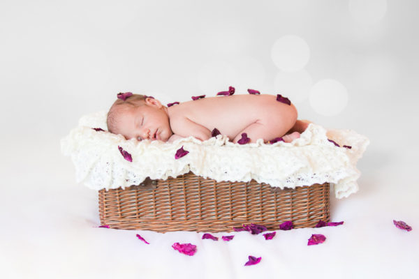 Como Hacer Fotos De Bebes En Estudio En El Salon De Casa I Foto24 Como Hacer Fotos De Bebes En Estudio En El Salon De Casa I Foto24