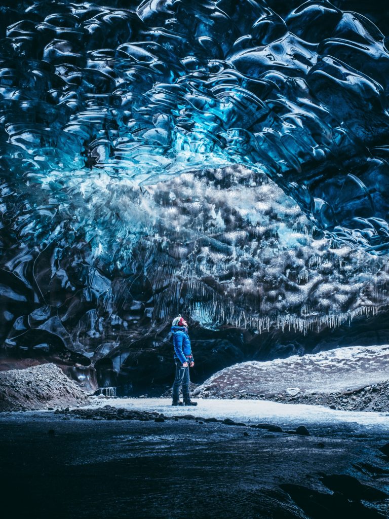 Cueva de hielo de Vatnajökull. Islandia