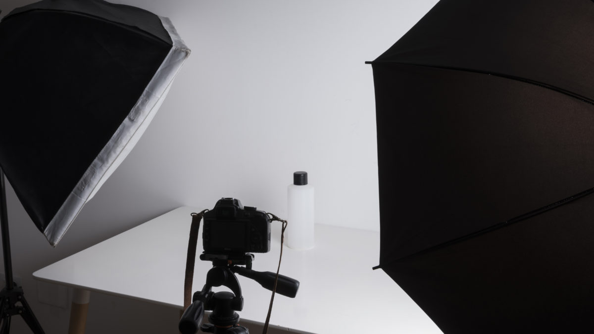 Cómo crear tu estudio fotográfico profesional - Blog de iluminación y  accesorios de fotografía