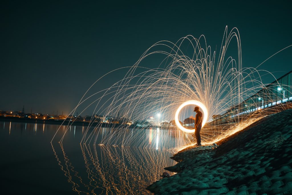 Enfoque automático para conseguir fotografías nítidas con lightpainting