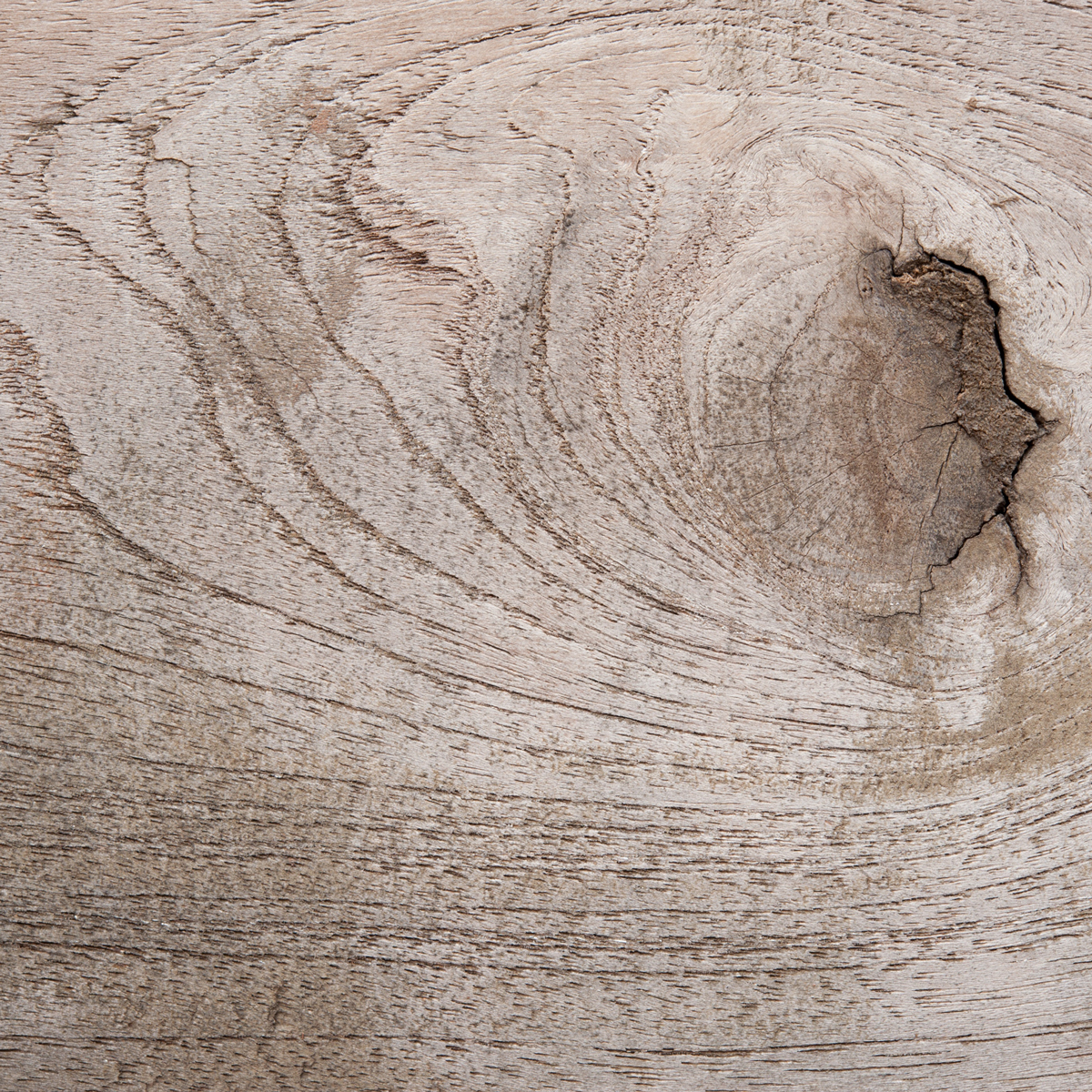Du bois avec un motif circulaire