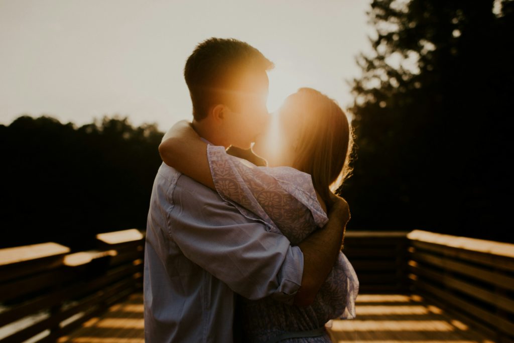 Un beso al atardecer